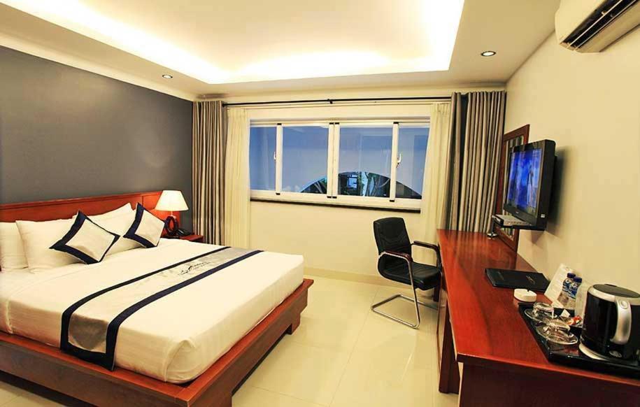 Opera Hotel Cidade de Ho Chi Minh Exterior foto